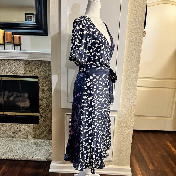 Tanya Taylor Luisa Wrap Silk Dress Floral Size 4 Feminine - Picture 8 of 12